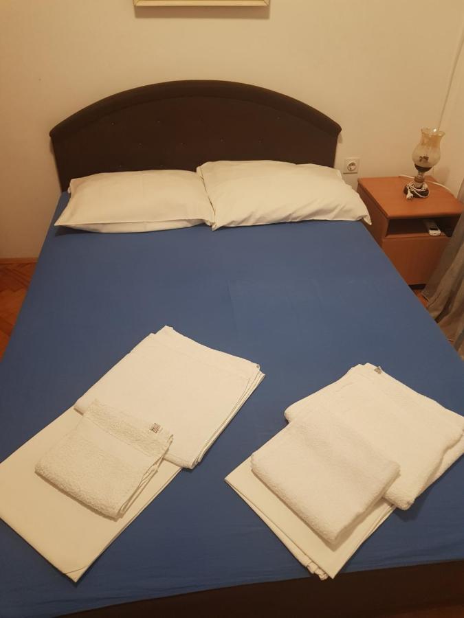 Sobe I Apartmani Marovic Petrovac المظهر الخارجي الصورة