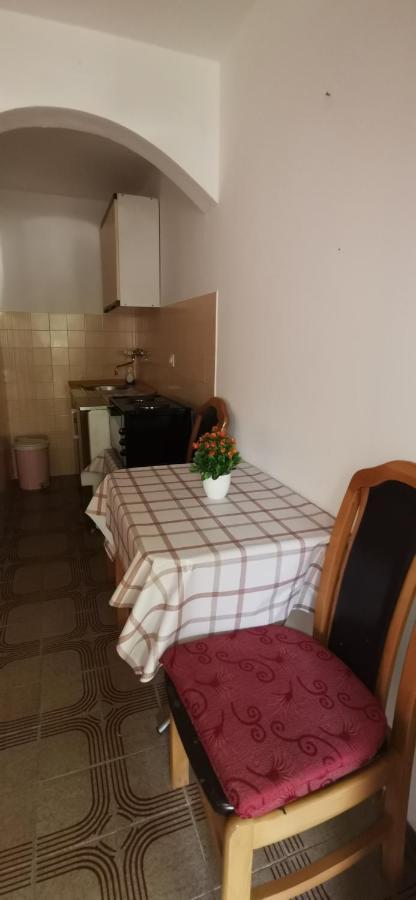 Sobe I Apartmani Marovic Petrovac المظهر الخارجي الصورة