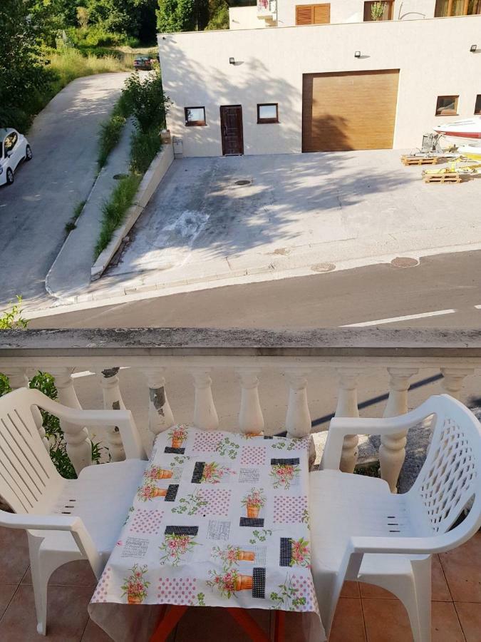 Sobe I Apartmani Marovic Petrovac المظهر الخارجي الصورة